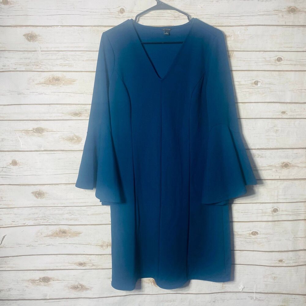 Ann‎ Taylor Women Blue Bell Sleeve V-Neck Shift Dress Career Casual Size M
